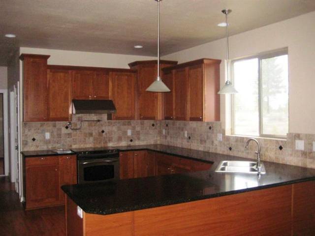 11622 South Scribner Road Cheney, WA 99004 - Photo 4 of 9