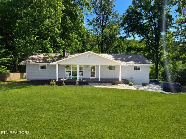 $650,000 | 340 Blacks Ferry Road, Knoxville, TN 37931
