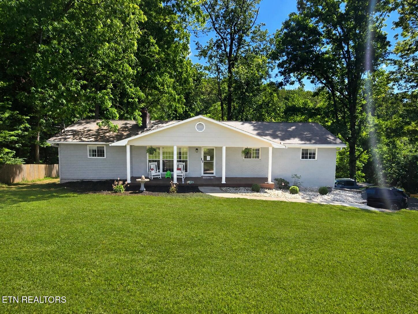 340 blacksferry clear front
