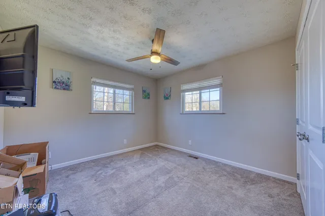 $675,000 | 340 Blacks Ferry Road, Knoxville, TN 37931