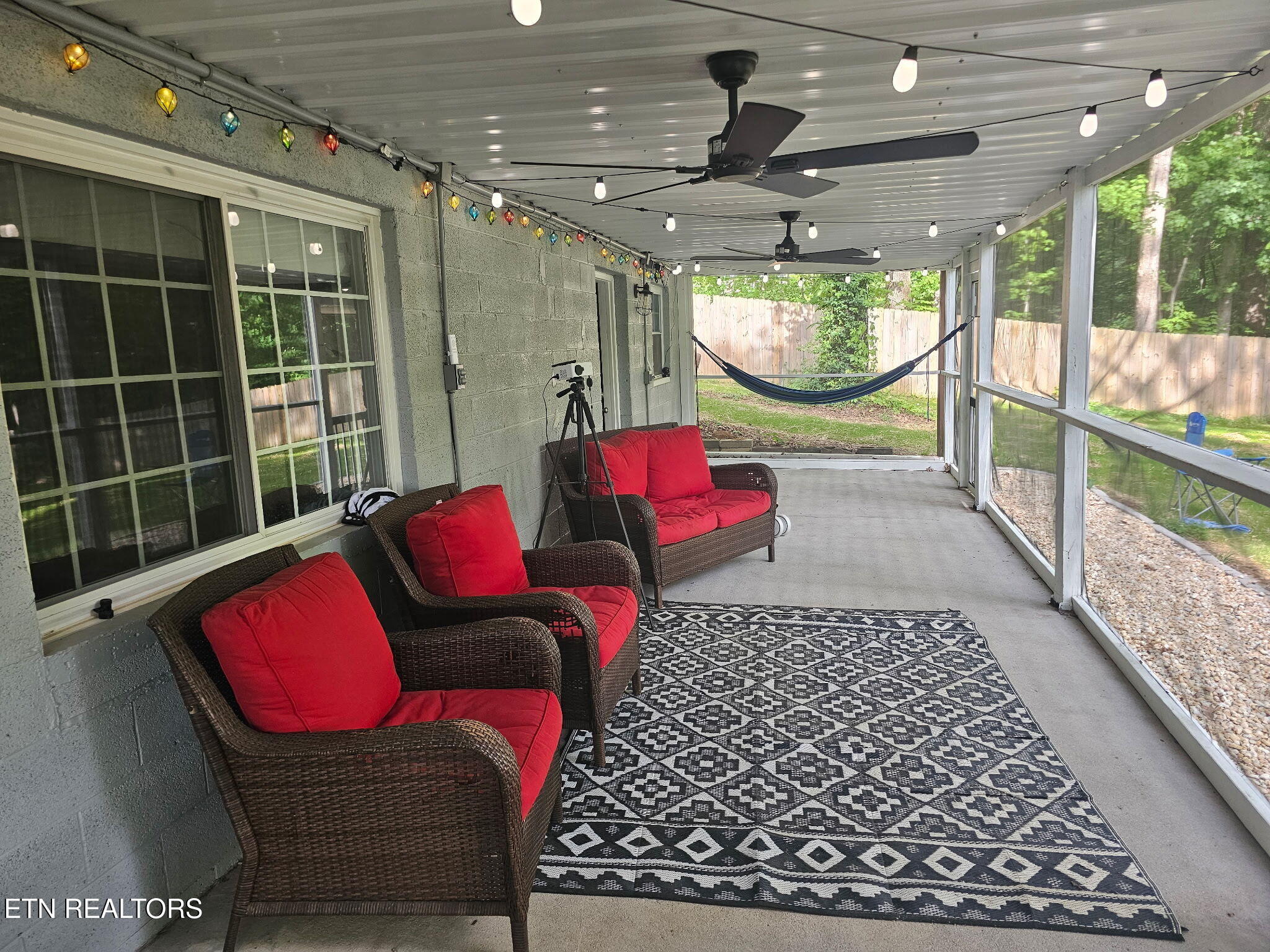340 Blacks Ferry Road Knoxville, TN 37931 - Photo 30 of 42 340 screened porch
