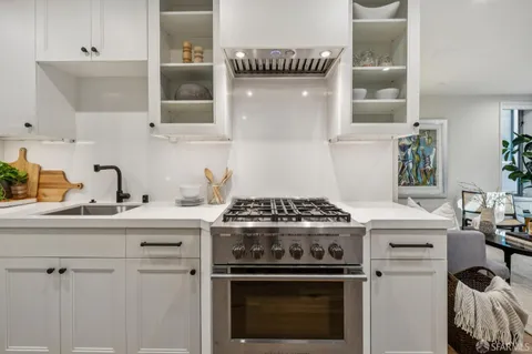 $995,000 | 1259 Clay Street, San Francisco, CA 94108