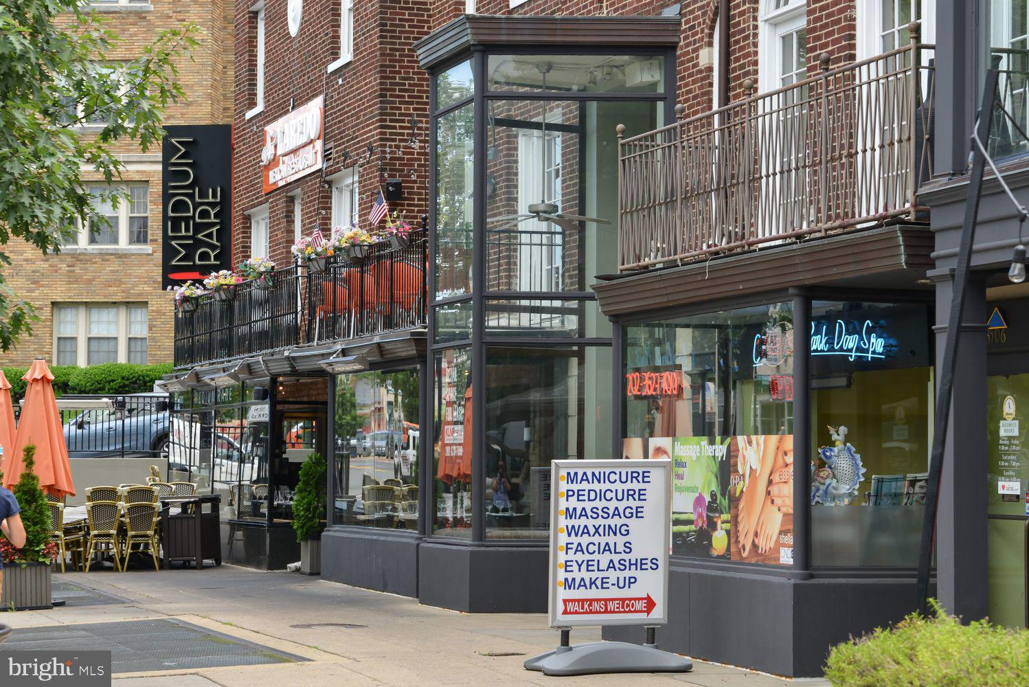 3614 Ordway Street Northwest Washington, DC 20016 - Photo 77 of 81