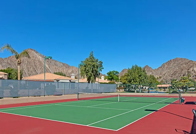 a view of a tennis court