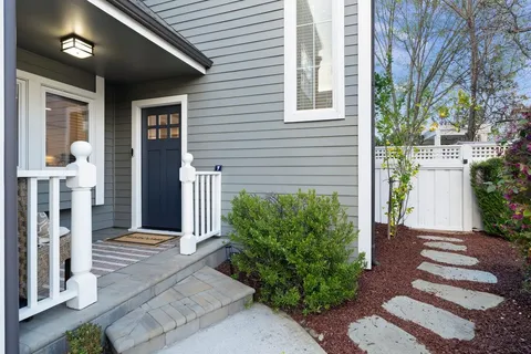 $1,888,000 | 16979 Roberts Road, Unit 7, Los Gatos, CA 95032