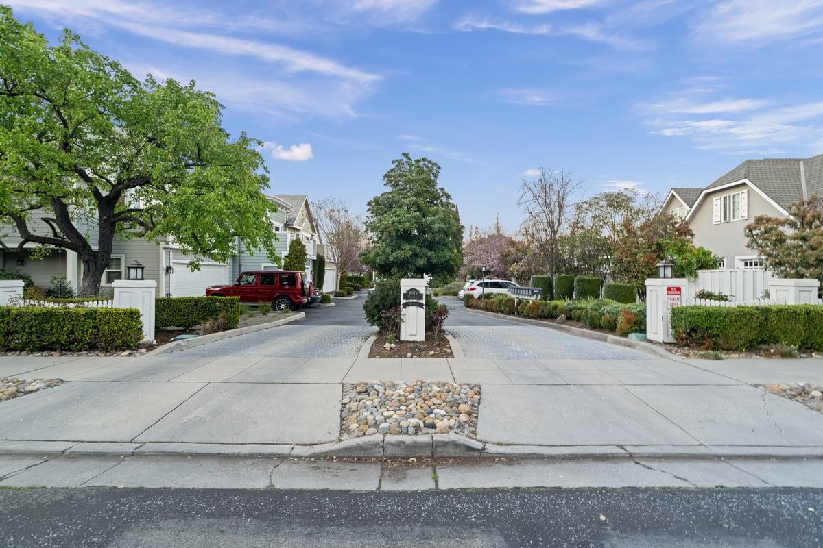 16979 Roberts Road, Unit 7 Los Gatos, CA 95032 - Photo 32 of 51