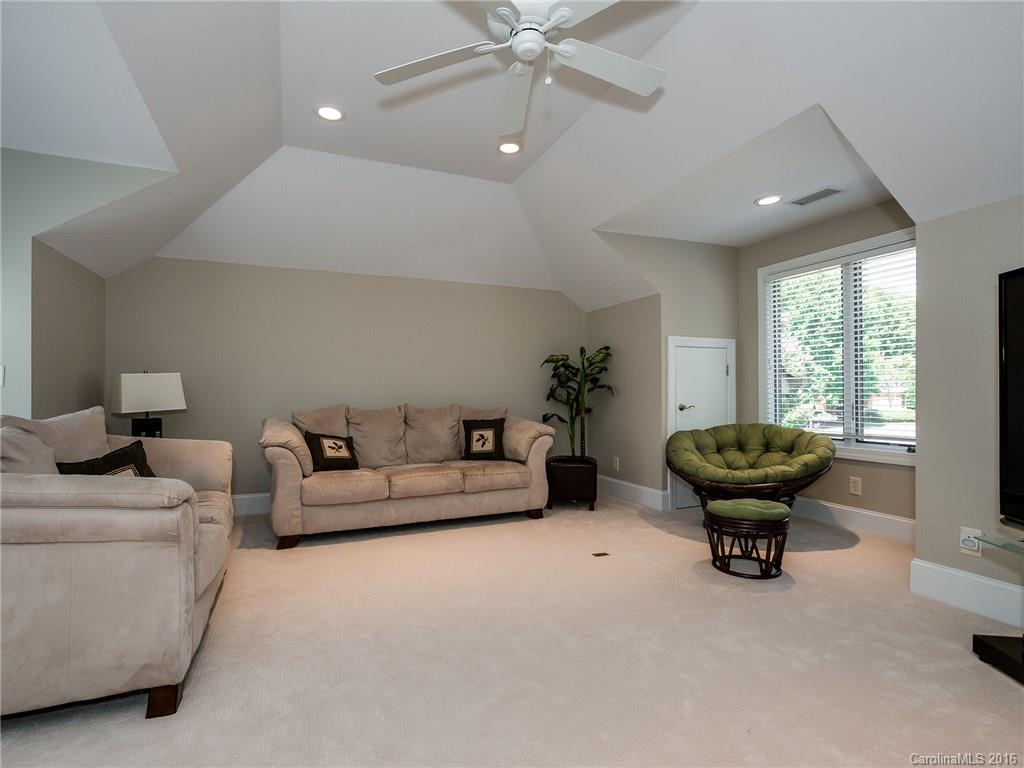 18526 Town Harbour Road Cornelius, NC 28031 - Photo 20 of 24 Gallery Image 20