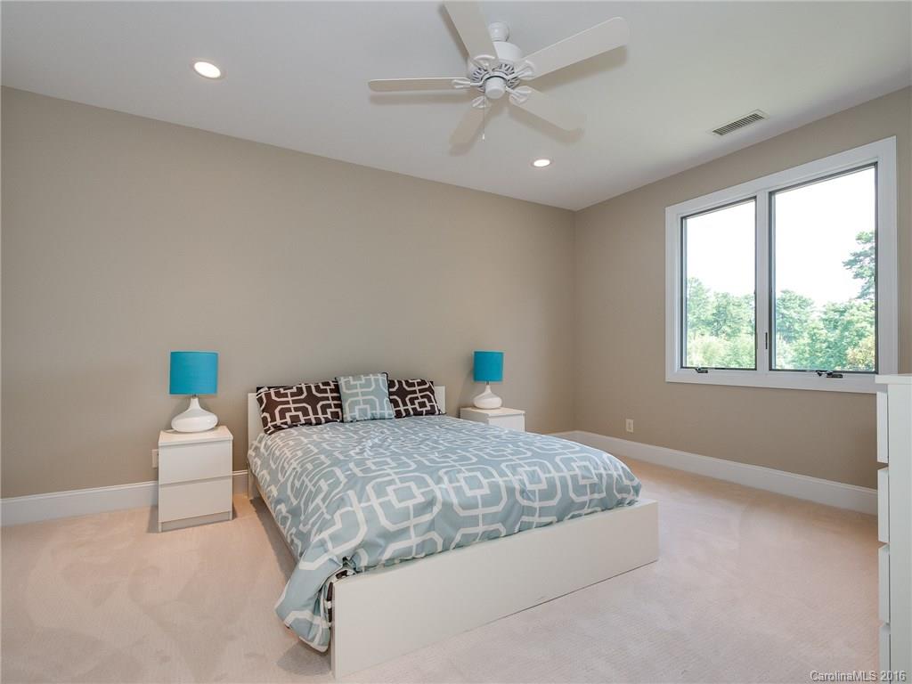18526 Town Harbour Road Cornelius, NC 28031 - Photo 21 of 24 Gallery Image 21