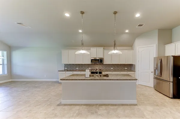 $3,600 | 4703 Eagle Cove Lane, League City, TX 77573