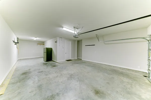 $3,600 | 4703 Eagle Cove Lane, League City, TX 77573