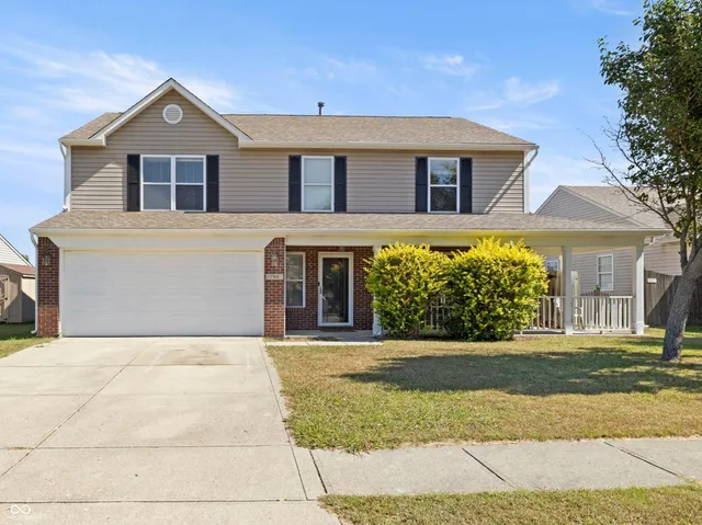 $325,000 | 785 Shoreline Court, Franklin, IN 46131