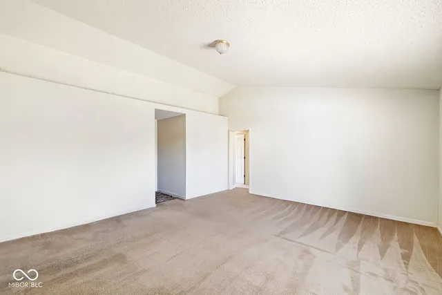 $325,000 | 785 Shoreline Court, Franklin, IN 46131