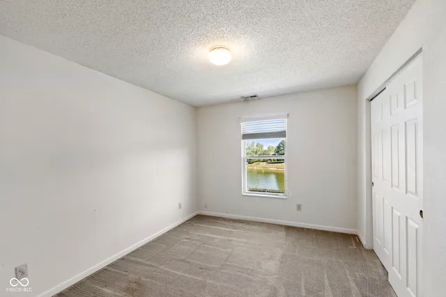 $325,000 | 785 Shoreline Court, Franklin, IN 46131