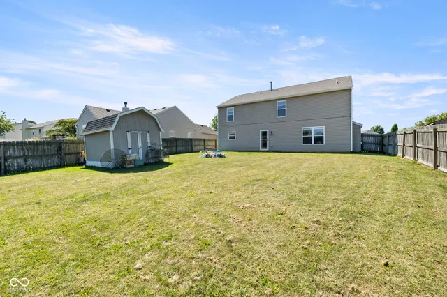 $325,000 | 785 Shoreline Court, Franklin, IN 46131