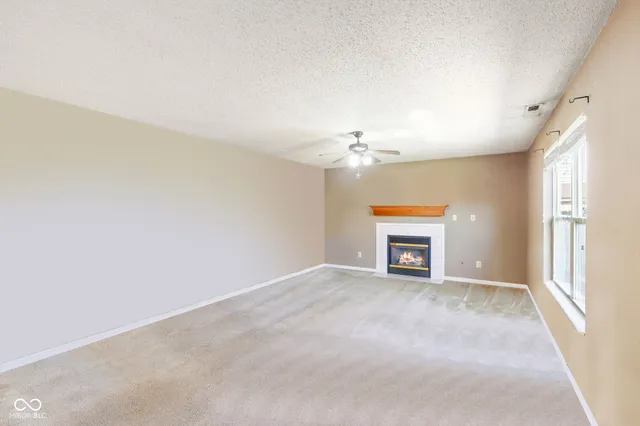 $325,000 | 785 Shoreline Court, Franklin, IN 46131