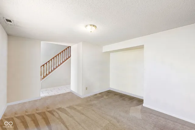 $325,000 | 785 Shoreline Court, Franklin, IN 46131