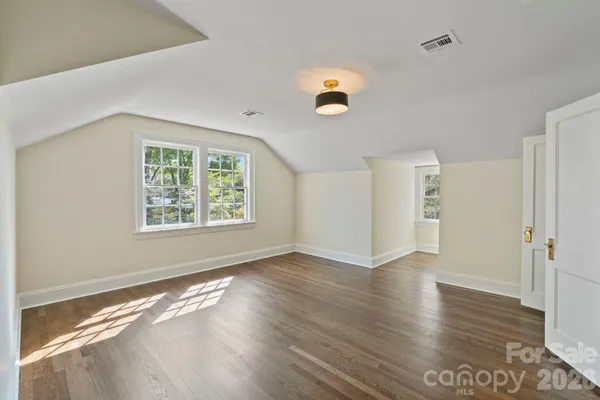 $619,000 | 3114 North Center Street, Hickory, NC 28601