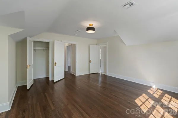 $619,000 | 3114 North Center Street, Hickory, NC 28601