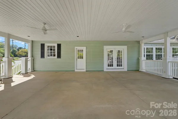 $619,000 | 3114 North Center Street, Hickory, NC 28601