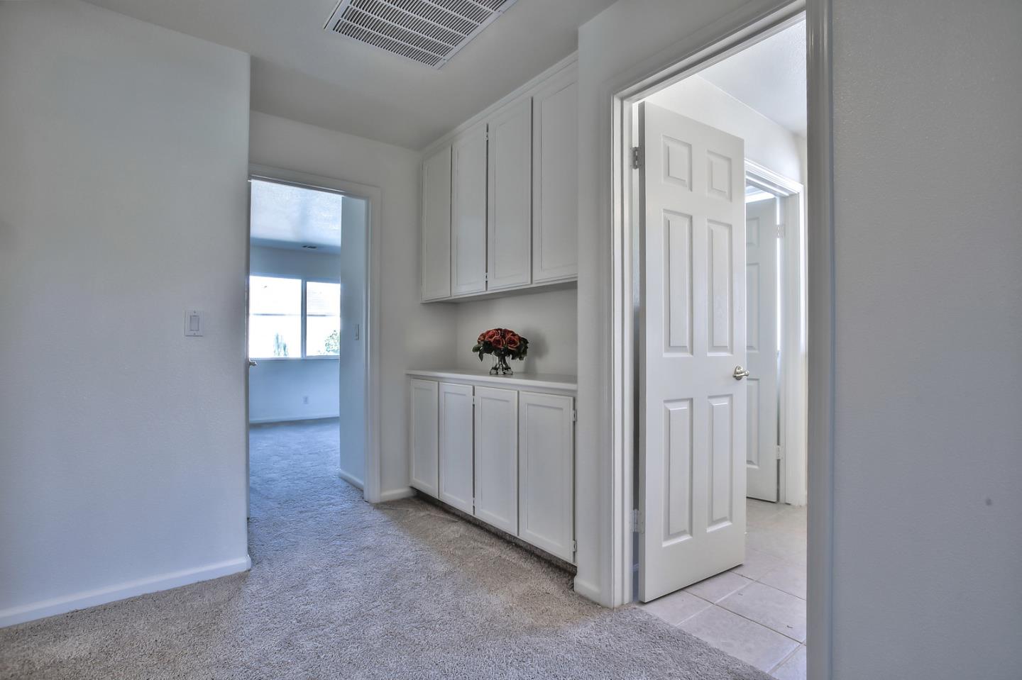 27418 Green Hazel Road Hayward, CA 94544 - Photo 15 of 34 Gallery Image 15