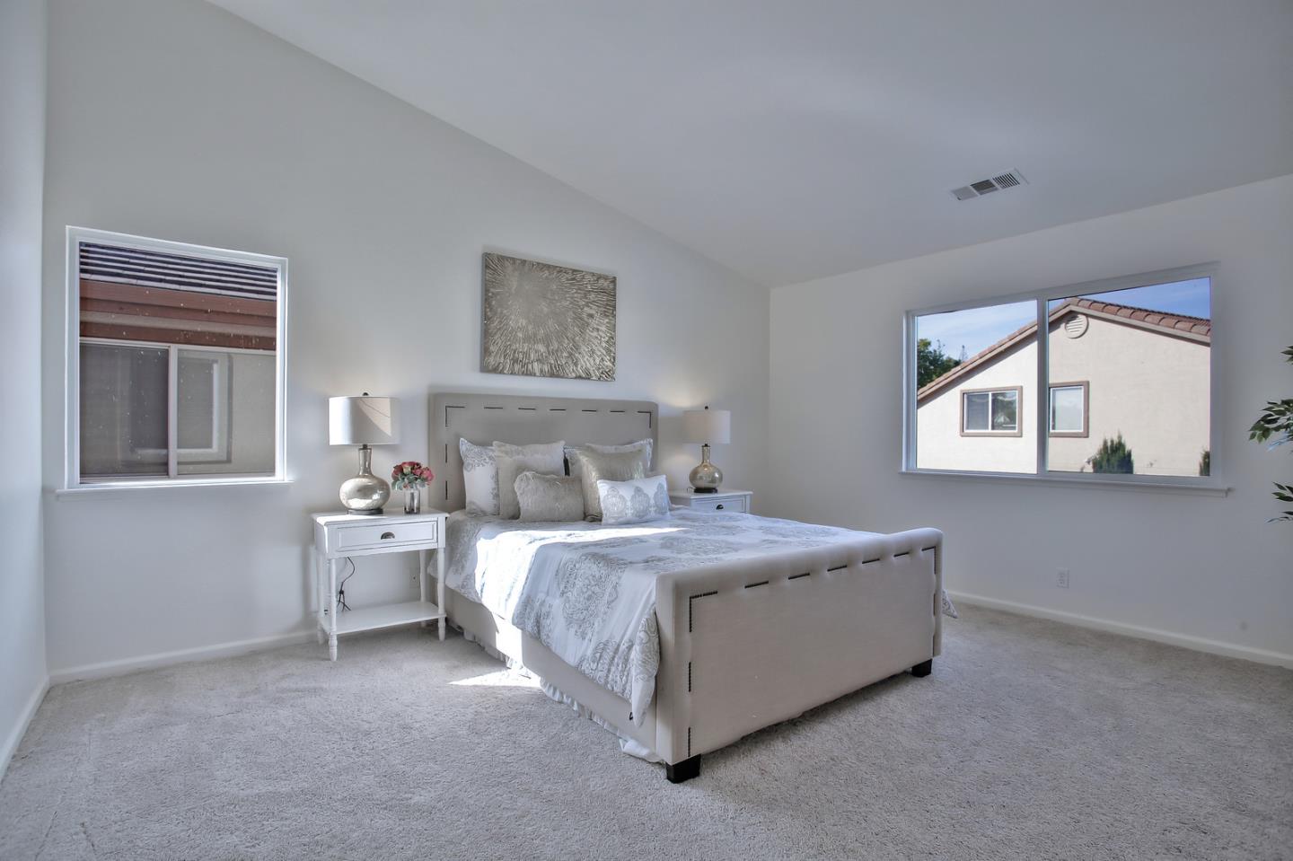 27418 Green Hazel Road Hayward, CA 94544 - Photo 16 of 34 Gallery Image 16