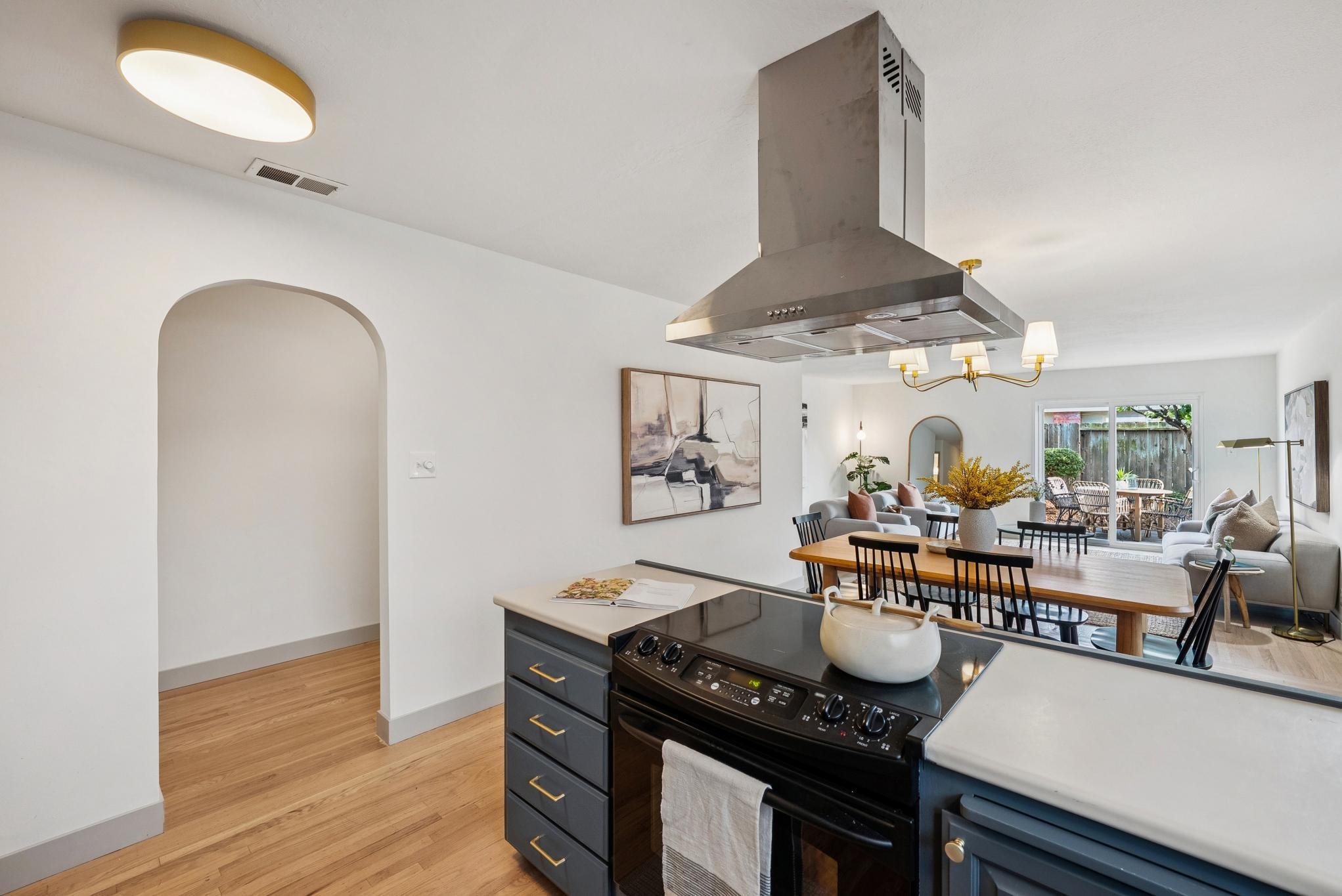 400 Harbor Light Road Alameda, CA 94501 - Photo 21 of 58 a living room with furniture and a wooden floor