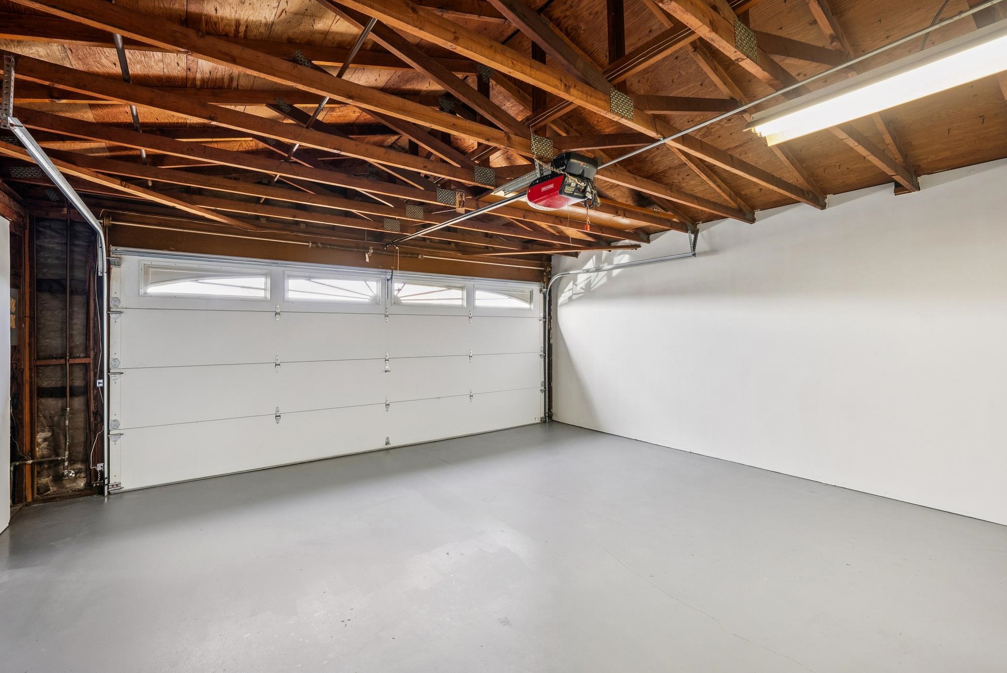 400 Harbor Light Road Alameda, CA 94501 - Photo 44 of 58 a view of a room with an empty space