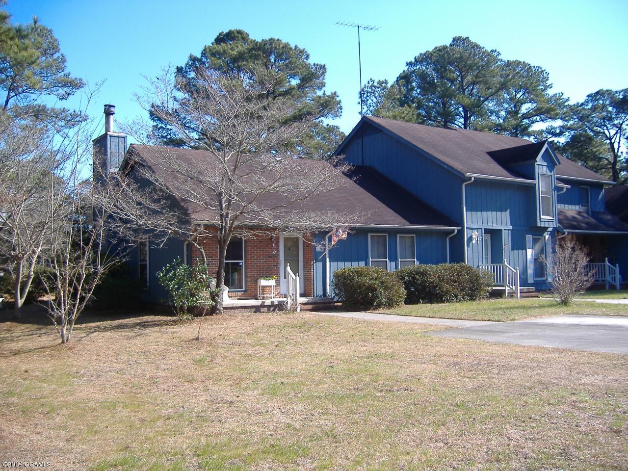 117 Taylor Notion Road, Unit A Swansboro, NC 28584 - Photo 2 of 13 Lakeside Condos
