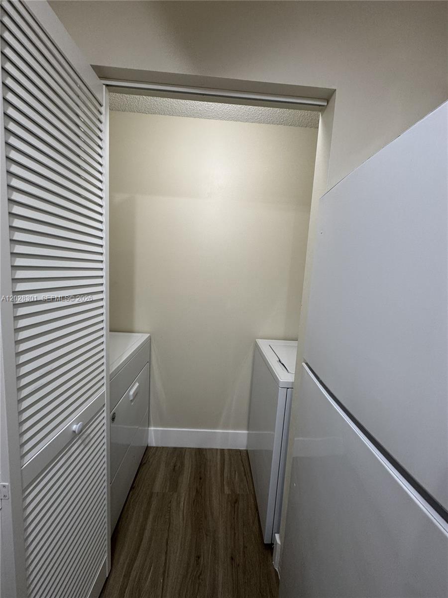 2021 Renaissance Boulevard, Unit 201 Miramar, FL 33025 - Photo 8 of 26 a bathroom with a shower