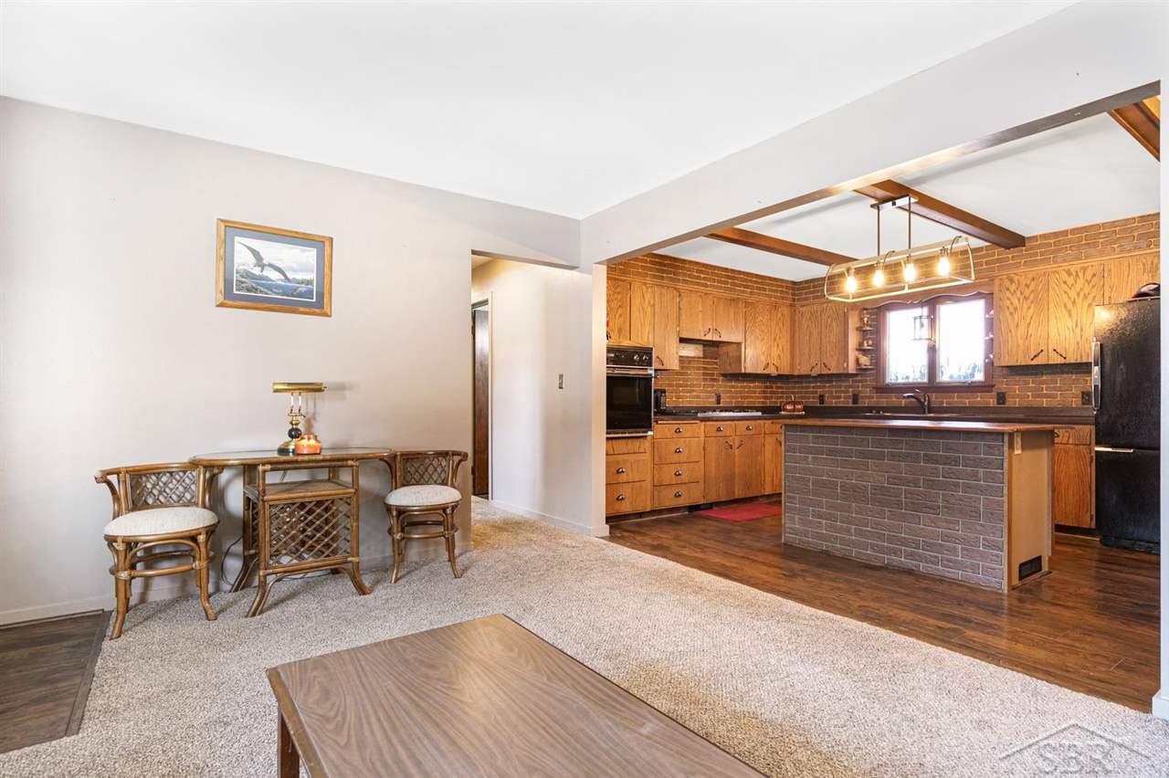 3910 North Thomas Road Freeland, MI 48623 - Photo 10 of 43 50065102-9.JPG