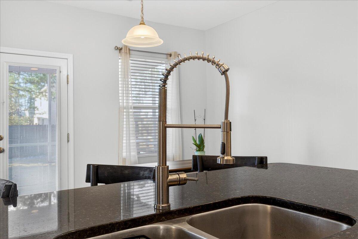 111 Brookhaven Road Summerville, SC 29486 - Photo 12 of 36 16-Maddie Breggia - DSC00899