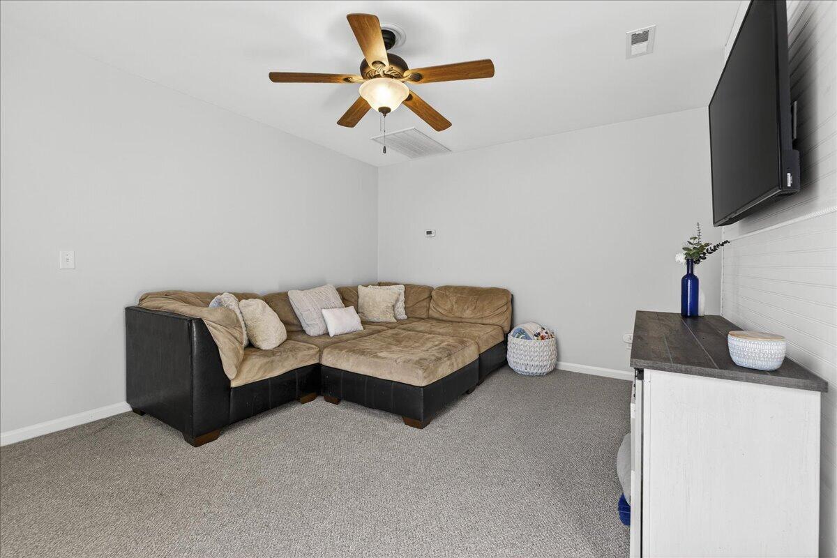 111 Brookhaven Road Summerville, SC 29486 - Photo 18 of 36 24-Maddie Breggia - DSC00932