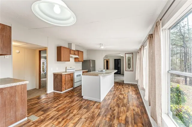 $245,000 | 206 Ficklen Drive, Canton, GA 30114