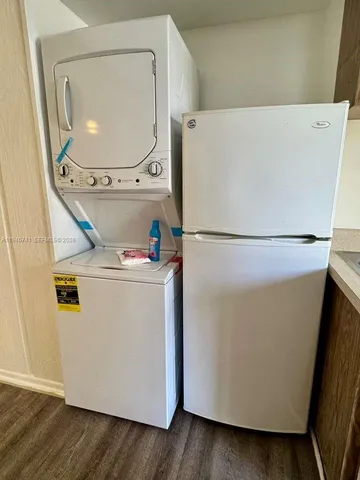 $1,500 | 5100 Rilma Avenue, Sarasota, FL 34234