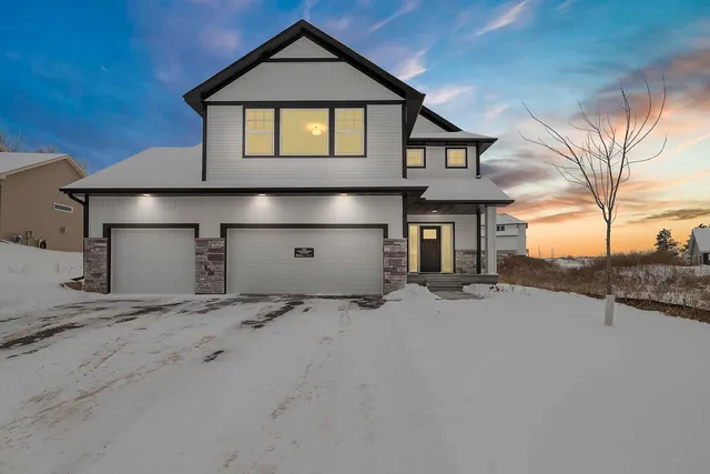 $689,400 | 13566 Birdsong Pth, Rosemount, MN 55068