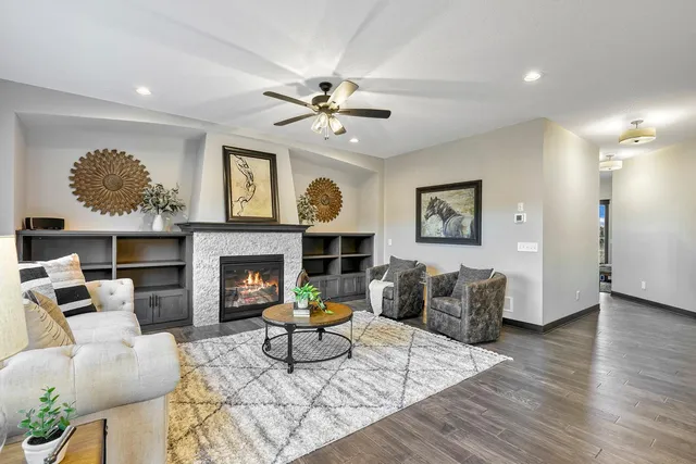 $689,900 | 13566 Birdsong Pth, Rosemount, MN 55068