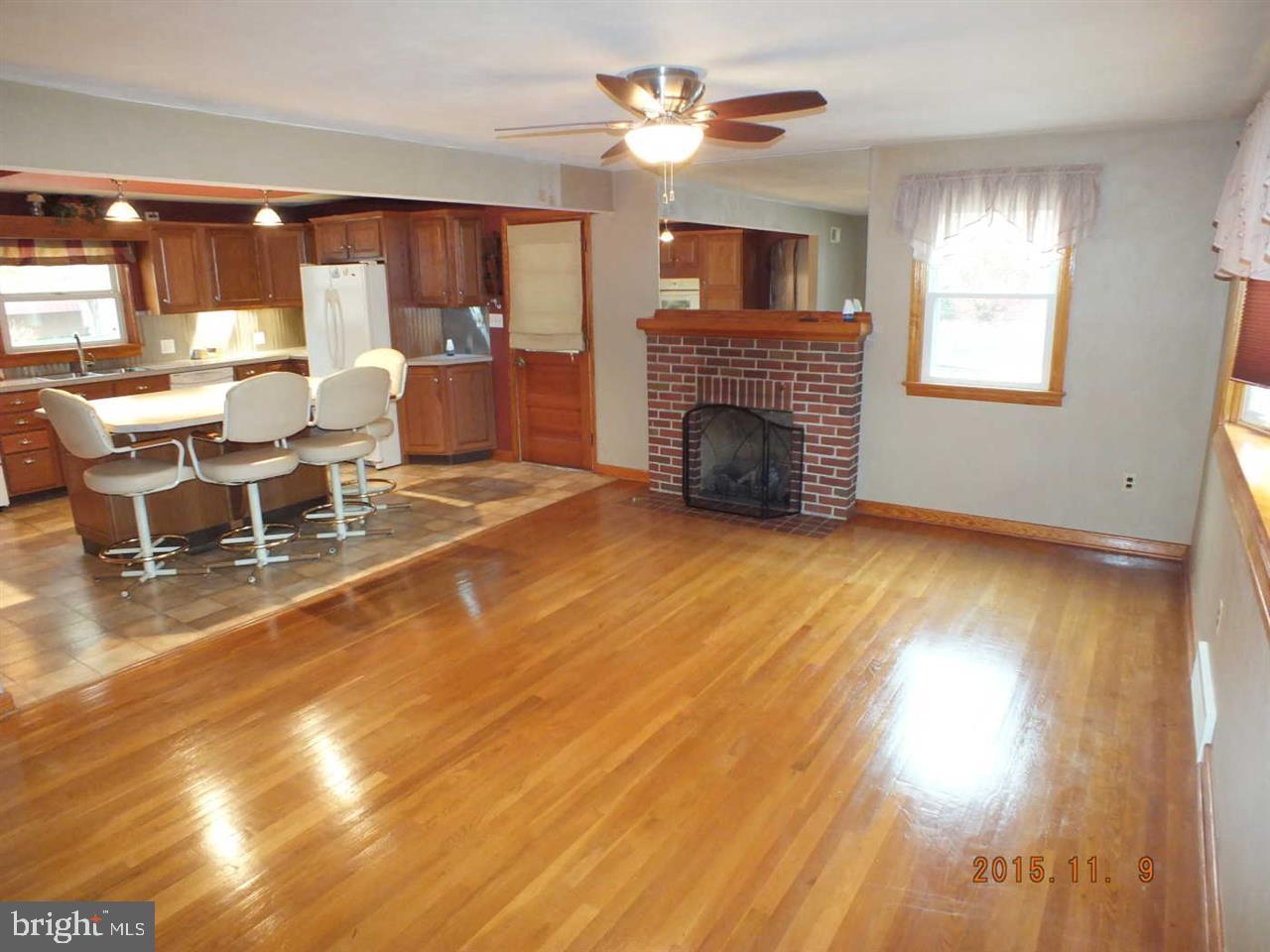 3431 Sycamore Road Dover, PA 17315 - Photo 3 of 32 Gallery Image 3