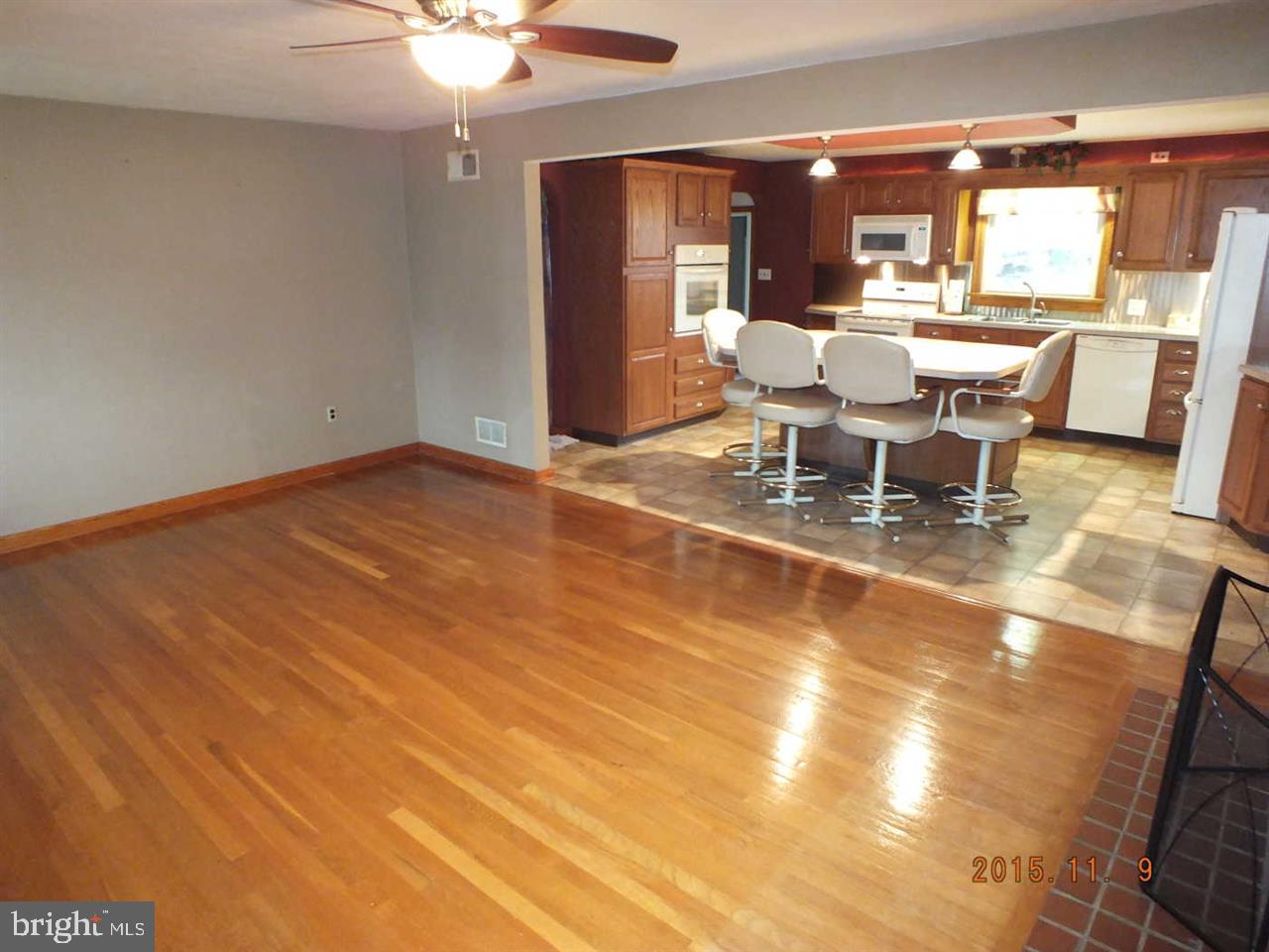 3431 Sycamore Road Dover, PA 17315 - Photo 5 of 32 Gallery Image 5