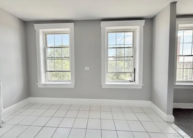 $2,000 | 132 West Boston Post Road, Unit 5, Mamaroneck, NY 10543