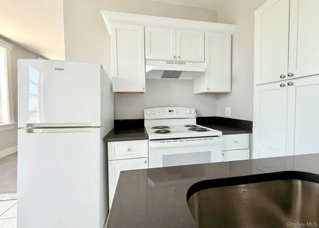 $2,000 | 132 West Boston Post Road, Unit 5, Mamaroneck, NY 10543