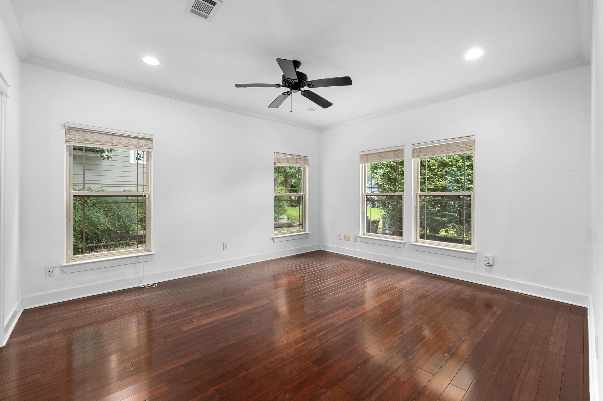1800 Northwood Road Austin, TX 78703 - Photo 22 of 38