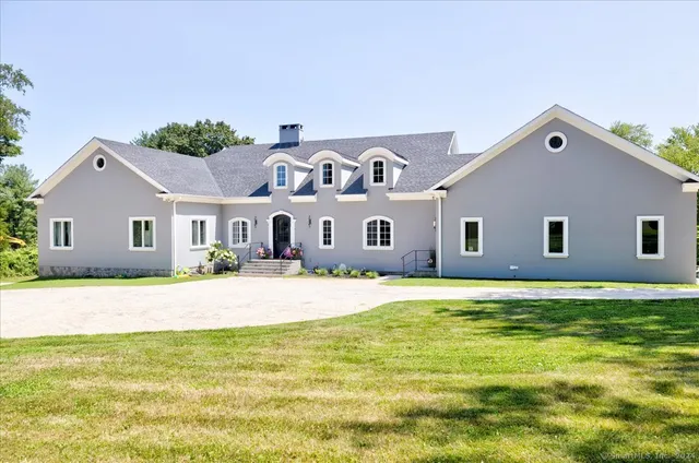 $2,995,000 | 424 Taconic Road, Stamford, CT 06831
