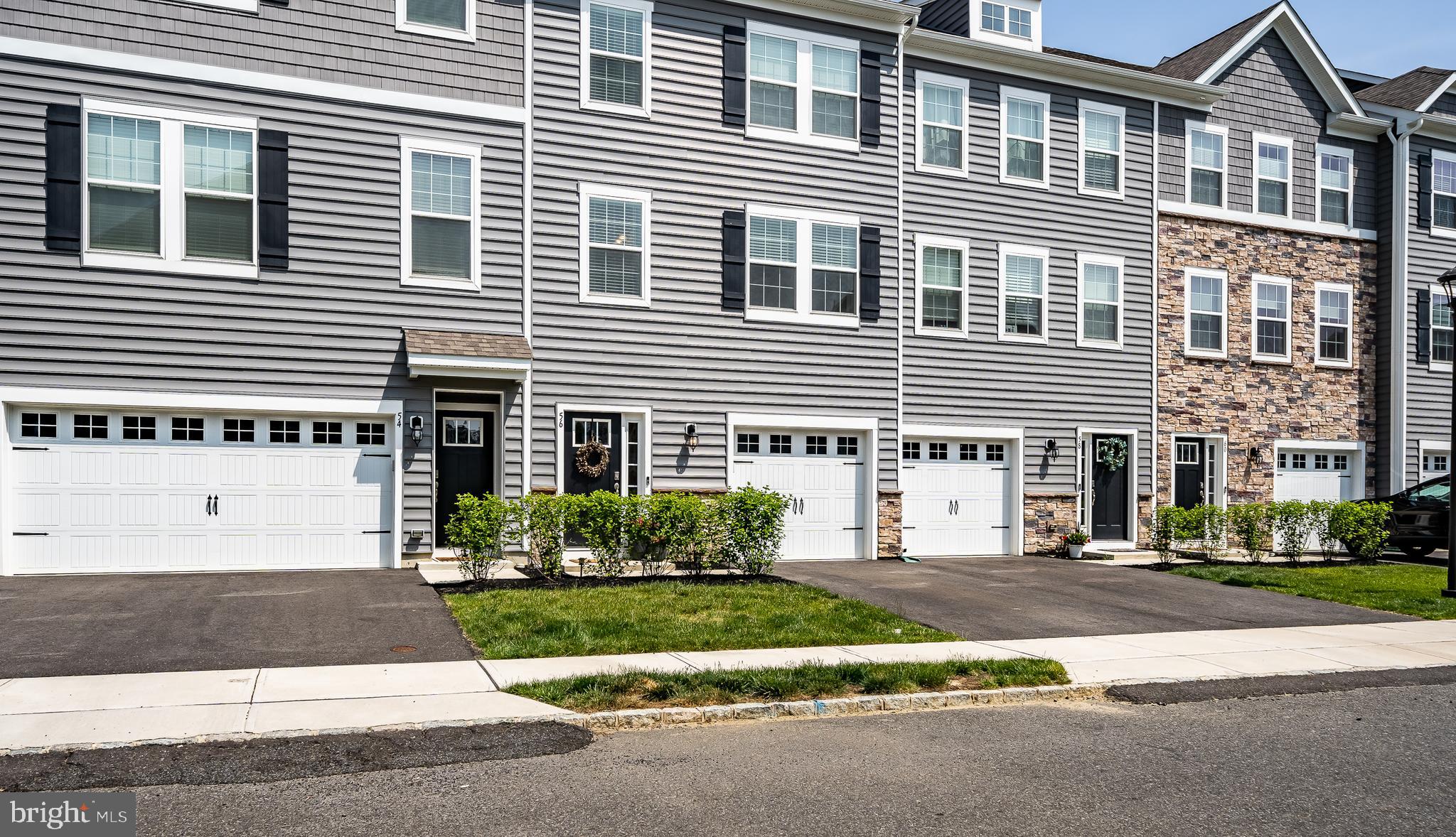 56 Rome Way Mount Laurel, NJ 08054 - Photo 2 of 48