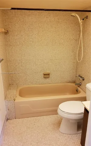 $250,000 | 1600 South Ocean Drive, Unit 5B, Hollywood, FL 33019