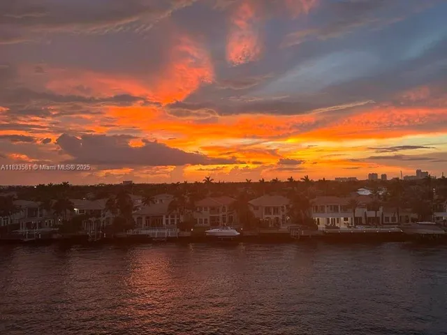 $250,000 | 1600 South Ocean Drive, Unit 5B, Hollywood, FL 33019