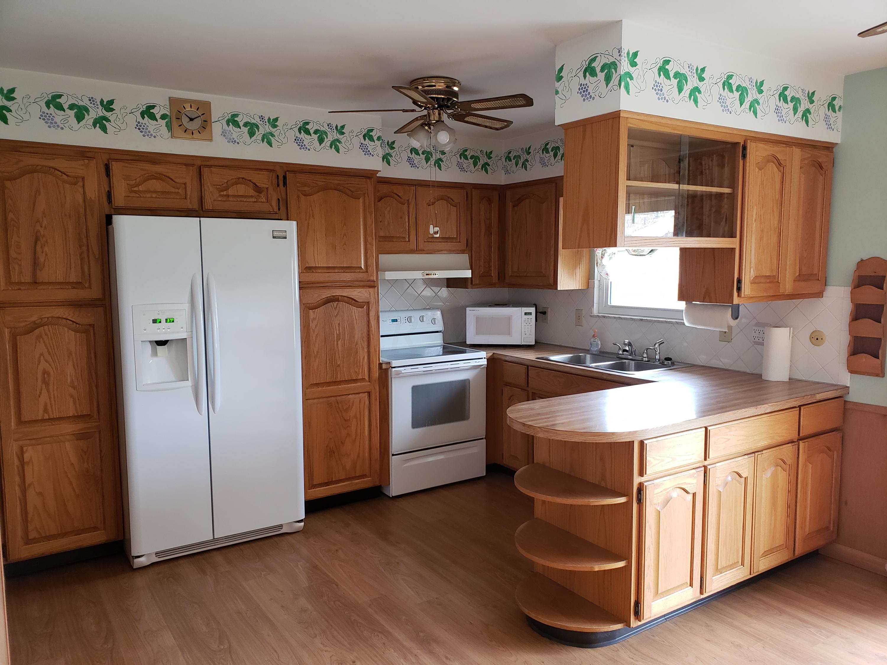 6207 Karl Road Columbus, OH 43229 - Photo 3 of 15 Gallery Image 3