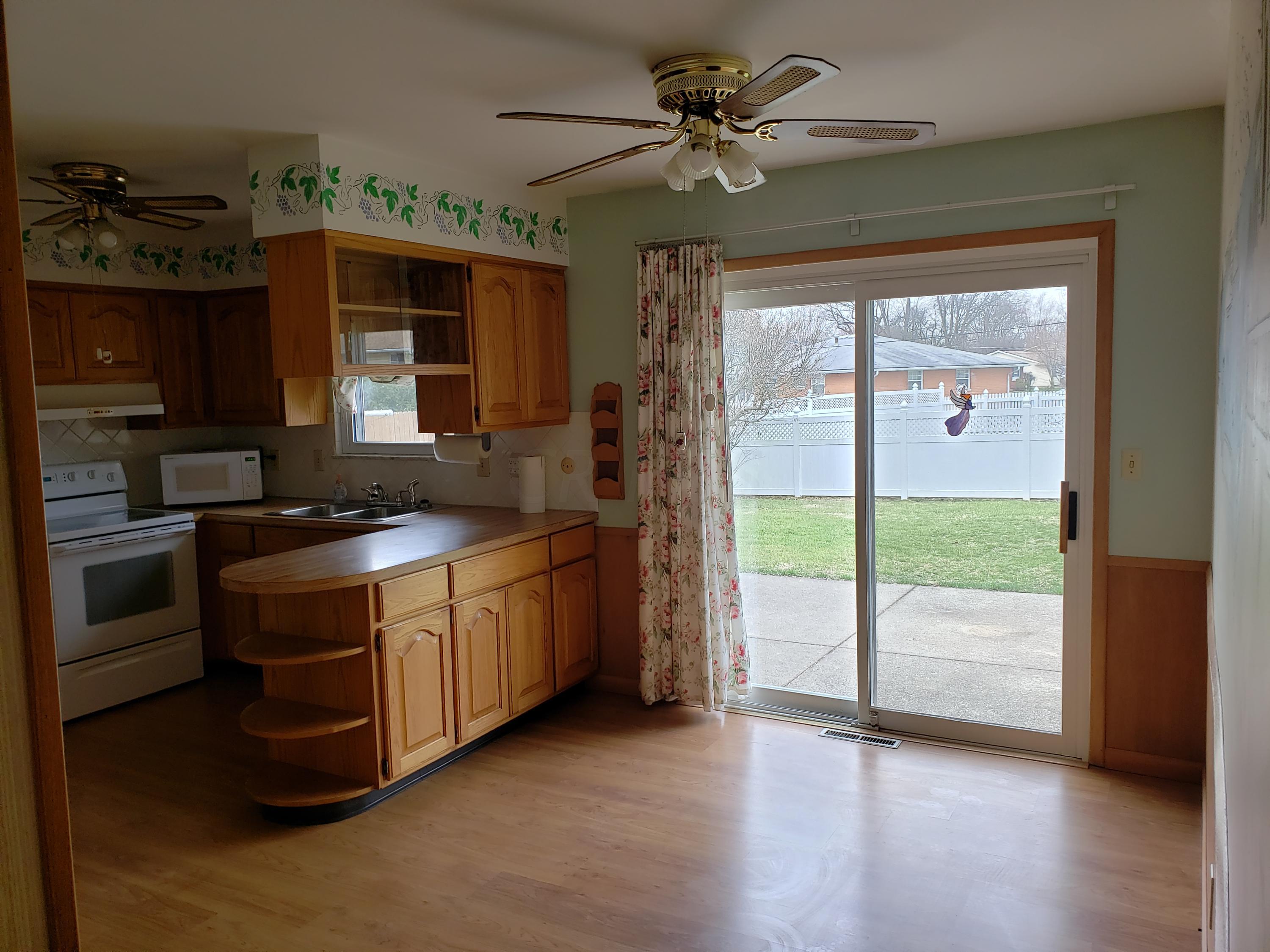 6207 Karl Road Columbus, OH 43229 - Photo 4 of 15 Gallery Image 4