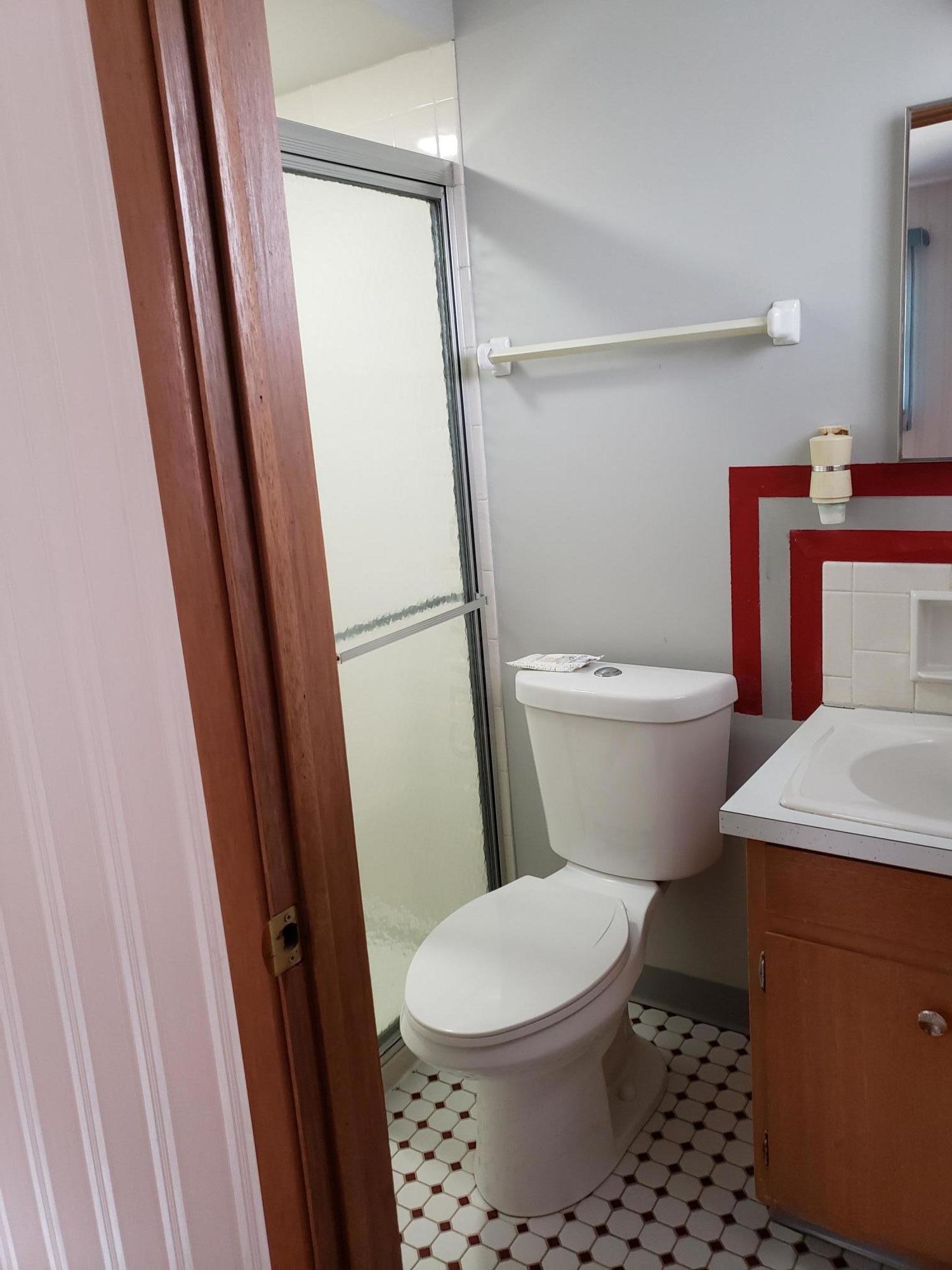 6207 Karl Road Columbus, OH 43229 - Photo 10 of 15 Gallery Image 10