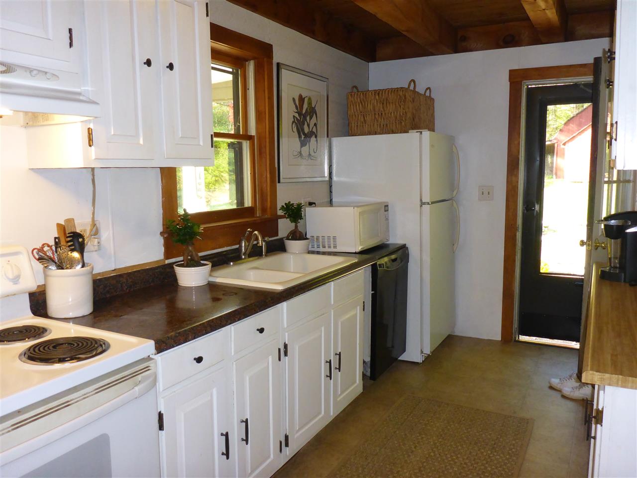 315 Old Walpole Road Keene, NH 03431 - Photo 6 of 28