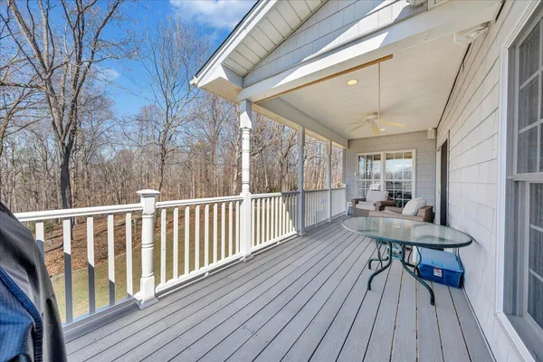 $669,000 | 335 Camellia Place, Moneta, VA 24121